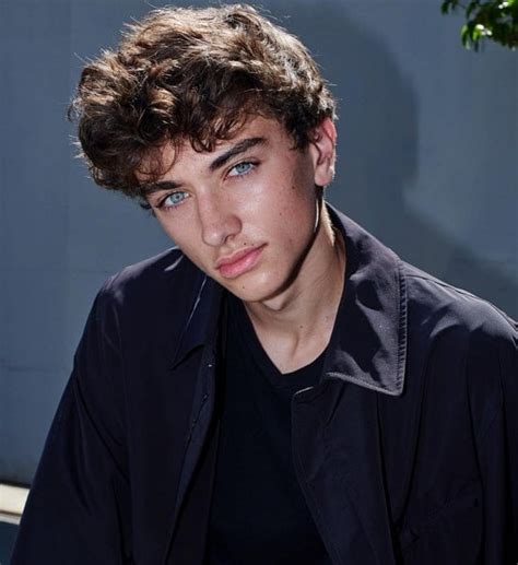 gavin casalegno net worth|Gavin Casalegno: Age, Net Worth, Girlfriend, Parents,。